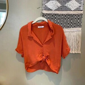 MOD REF ORANGE TIE FRONT CROP TOP S